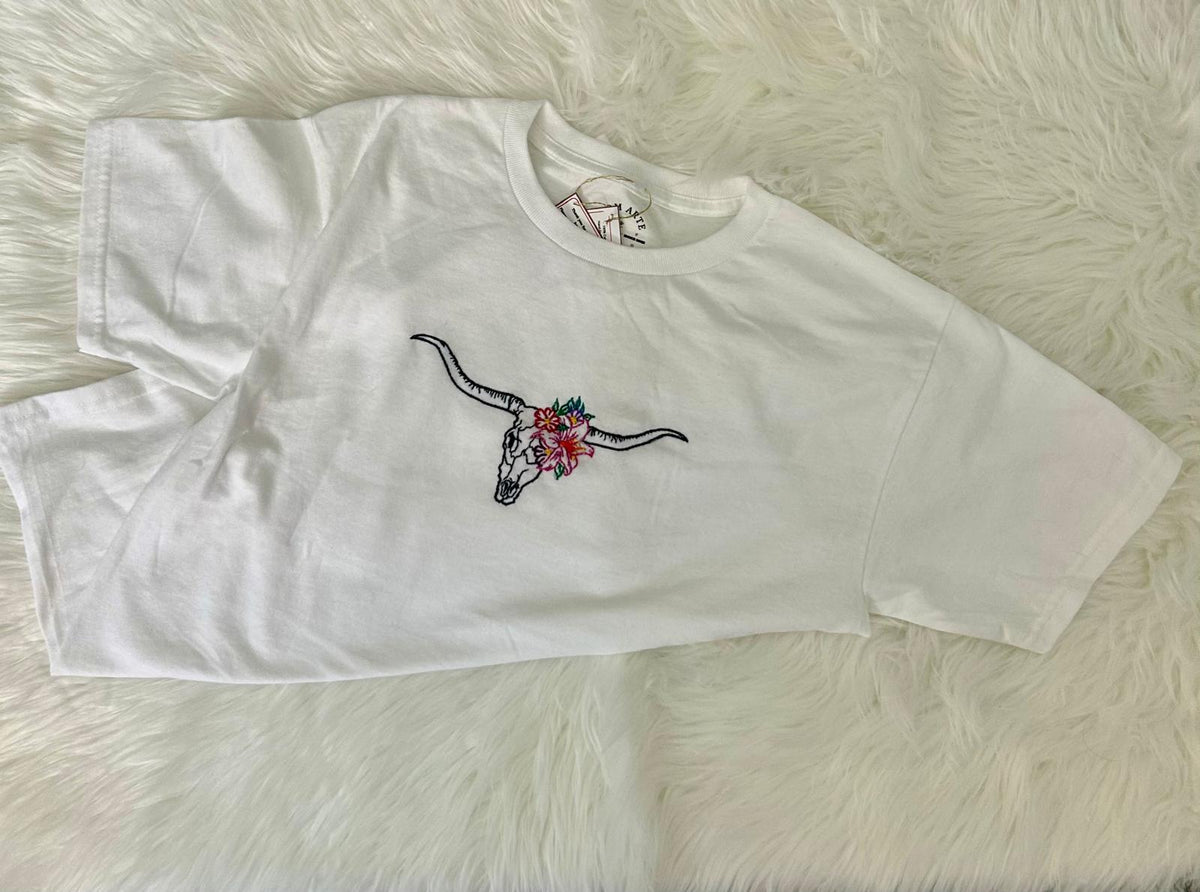 Camiseta Bordada - Tamanho M
