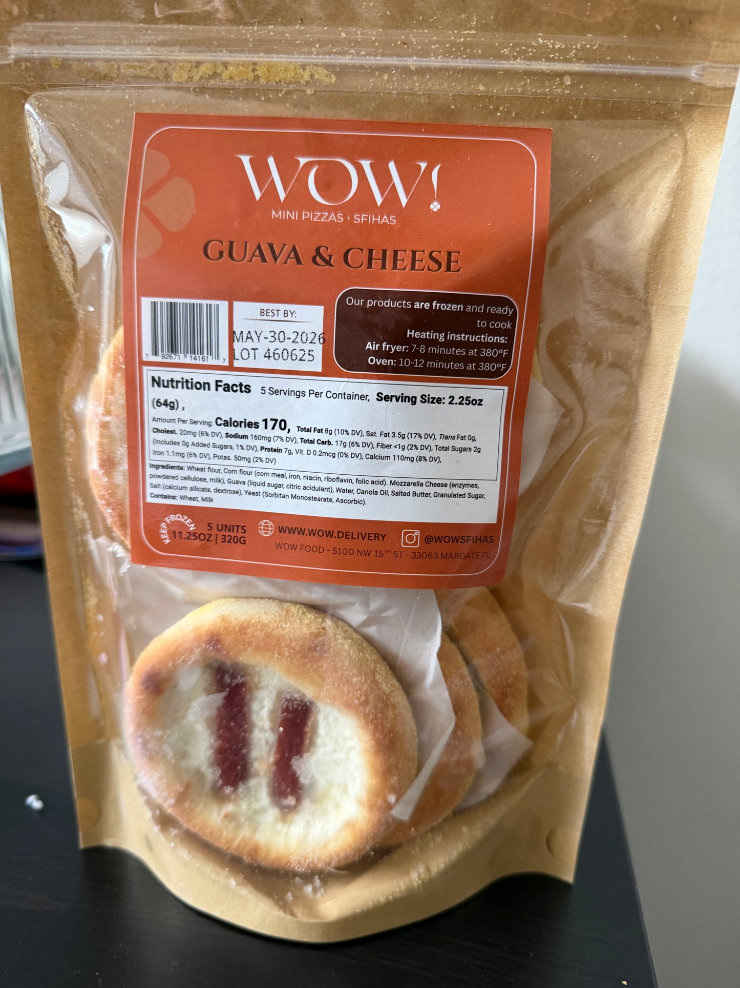 Esfihas WOW Queijo c/ Goiabada  - Pacote c/ 5 unidades -  320g (Congelado)