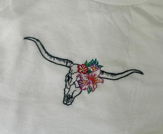 Camiseta Bordada - Tamanho M