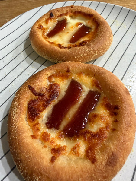 Esfihas WOW Queijo c/ Goiabada  - Pacote c/ 5 unidades -  320g (Congelado)